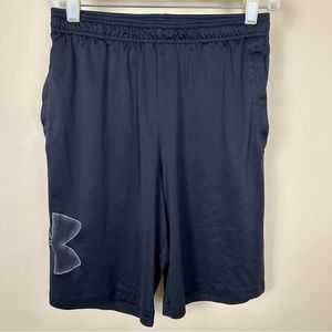 Under Armour Loose Athletic Shorts with Logo, Men’s Small, grey